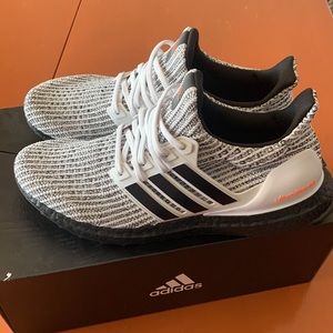 Adidas Ultraboost DNA